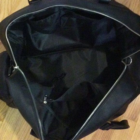 Black Overnight Travel Bag - Picture 11 of 13